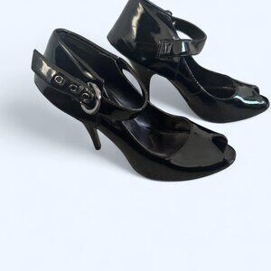 Steve Madden Women's Black Courts